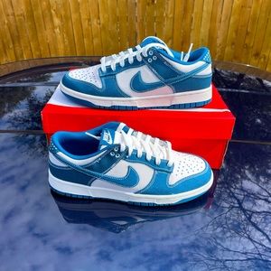 “Industrial Blue” Dunk Low DS